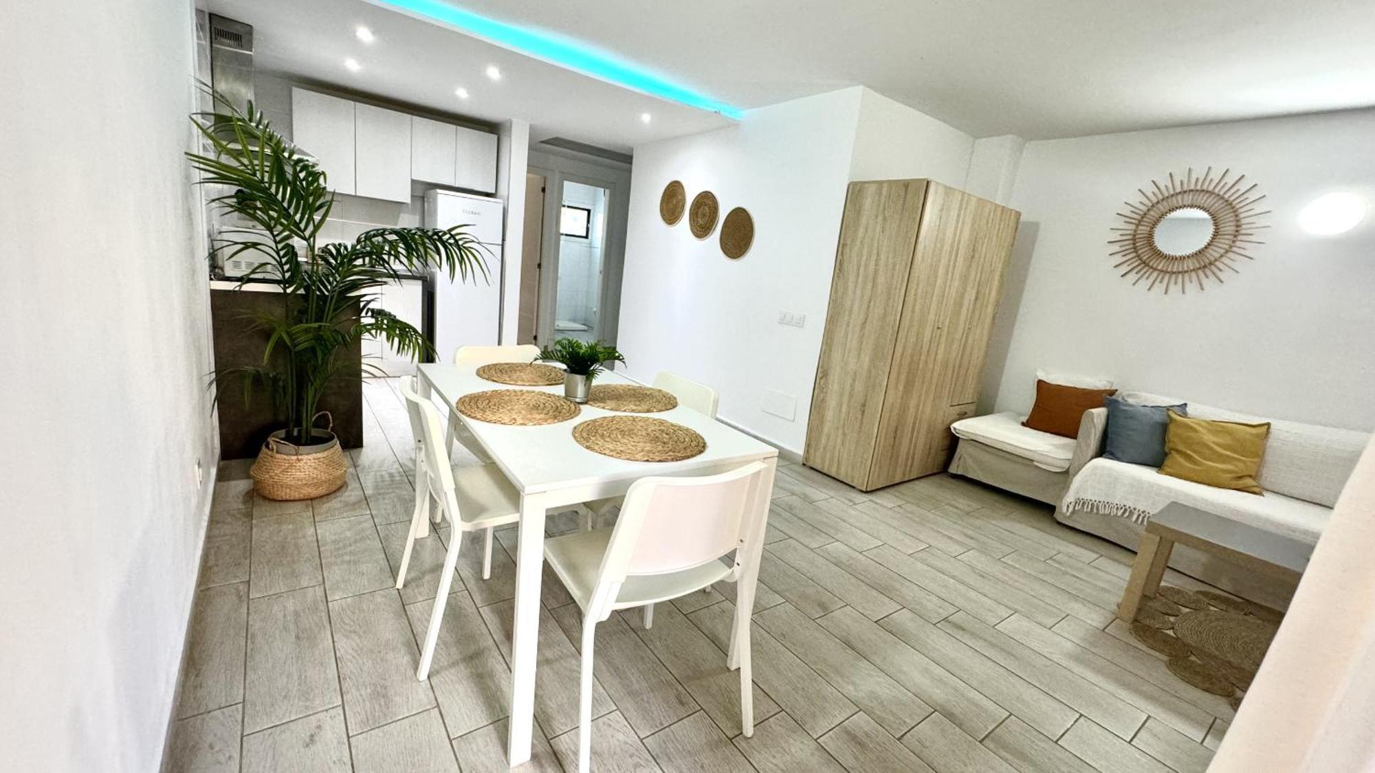 Apartamento Sur Y Sol Junto Al Mar By Deihu Experiences Los Cristianos  Exterior foto